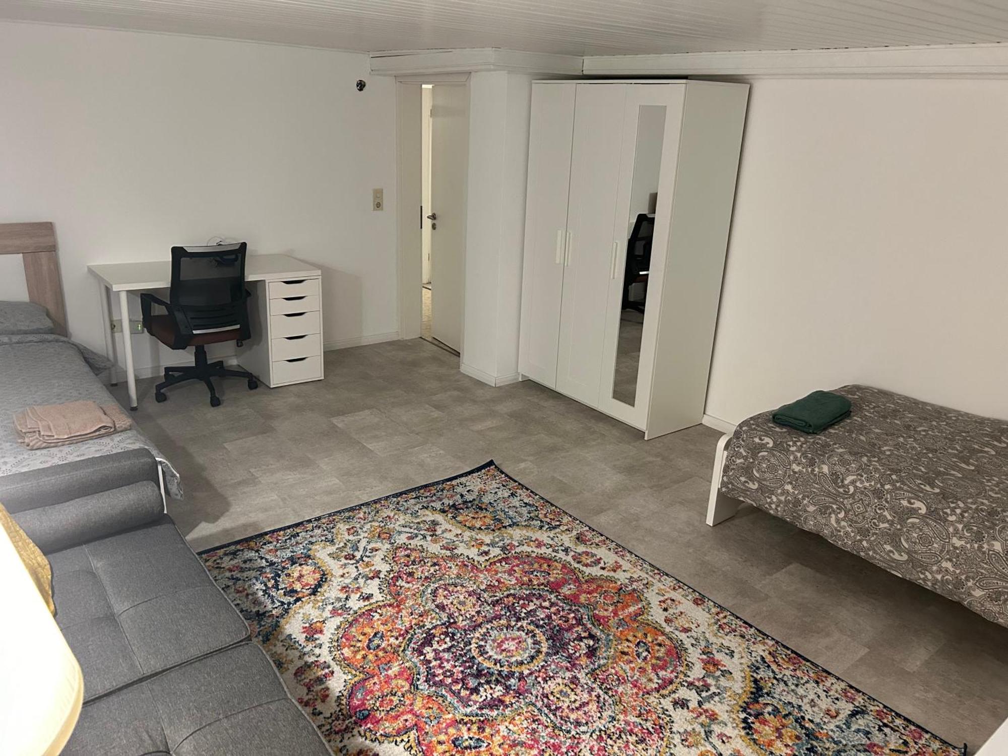 Souterrain Wohnung In Der Naehe Vom Duesseldorfer Flughafen Ratingen Dış mekan fotoğraf