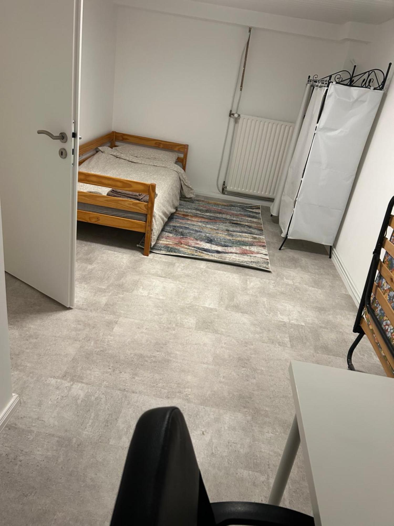 Souterrain Wohnung In Der Naehe Vom Duesseldorfer Flughafen Ratingen Dış mekan fotoğraf