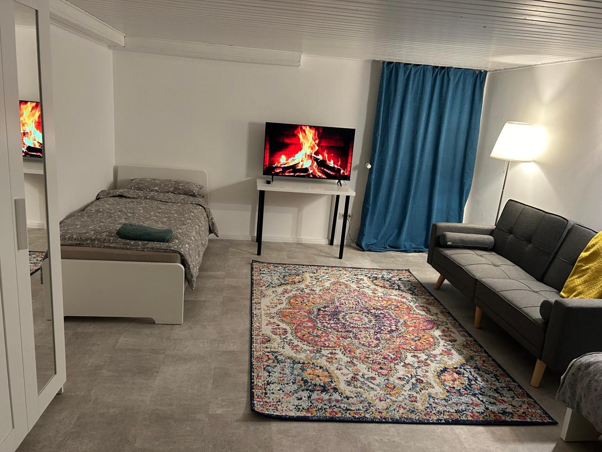 Souterrain Wohnung In Der Naehe Vom Duesseldorfer Flughafen Ratingen Dış mekan fotoğraf